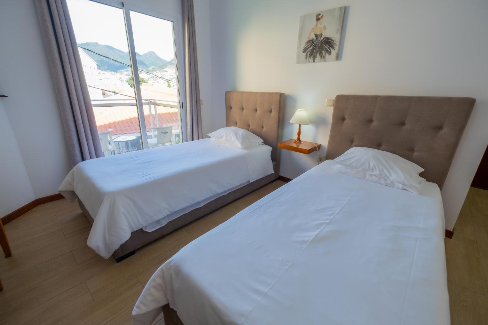 Casa de hóspedes Residencial Familia 3*